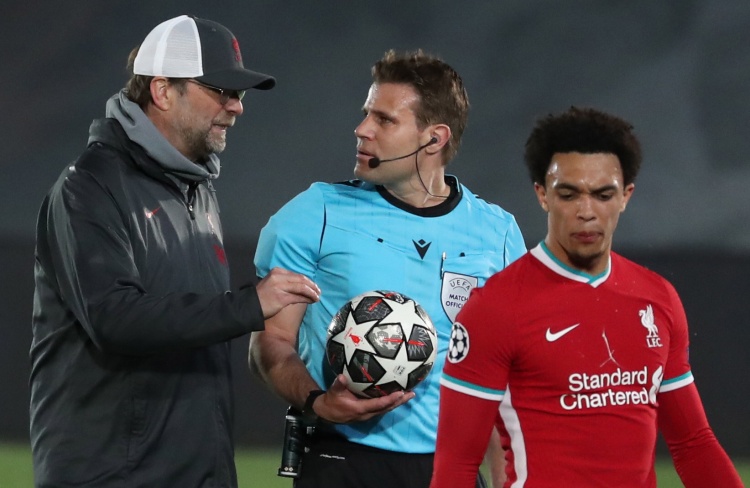 官方：阿森纳宣布签下南美双胞胎妖王 满18岁正式加盟